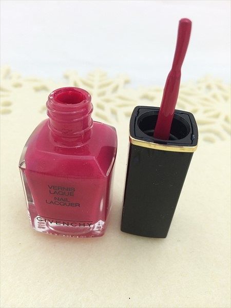 givenchy(纪梵希)指甲修指甲verni lacquer 12ml#1 rose pink化妆品