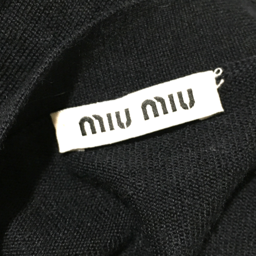 miumiu miu miu服装上衣标签是开衫女装