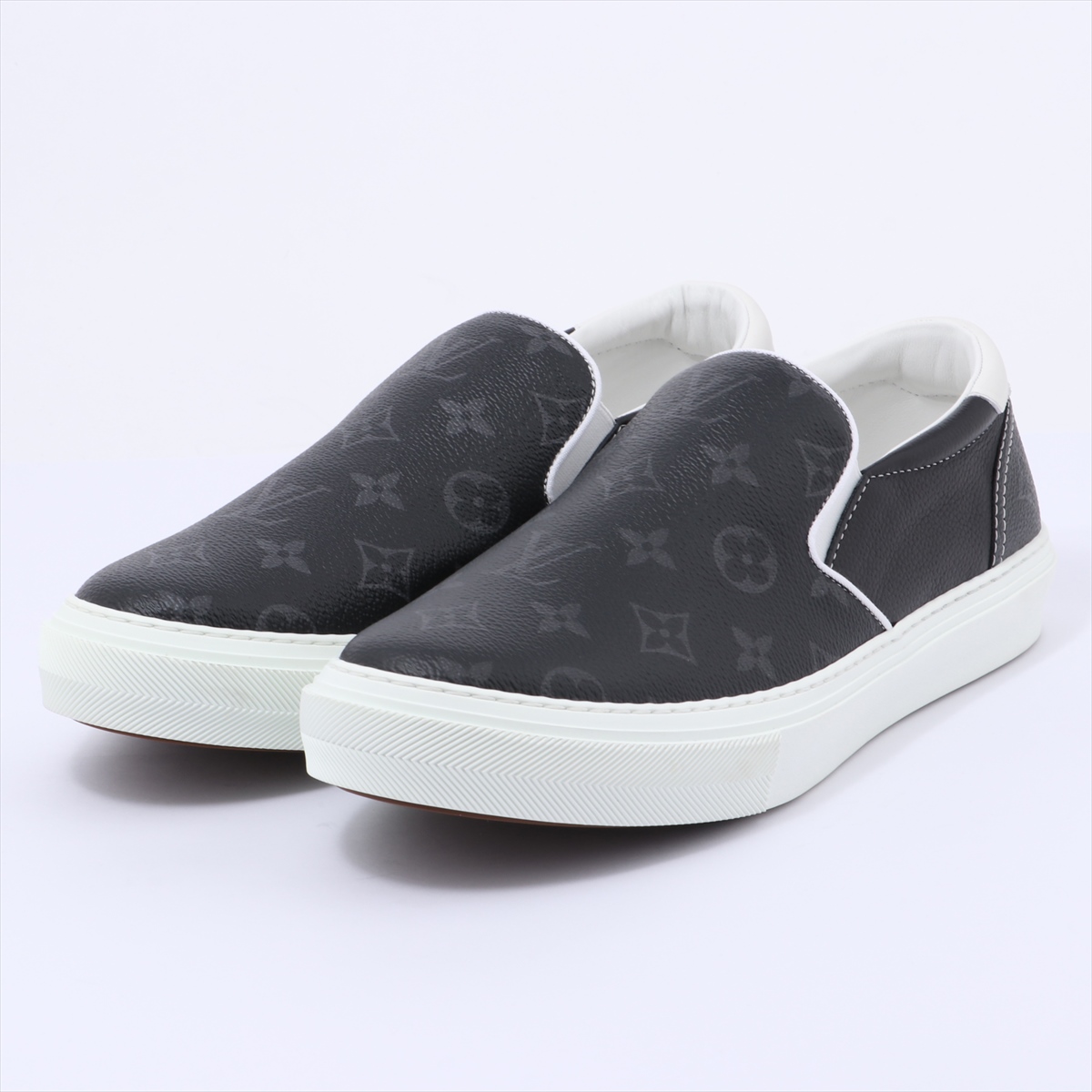 lv trocadero slip on