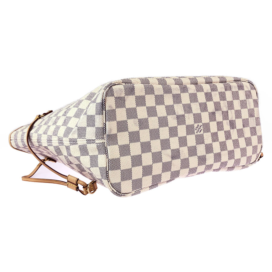 Pochette Metis Meaning In English