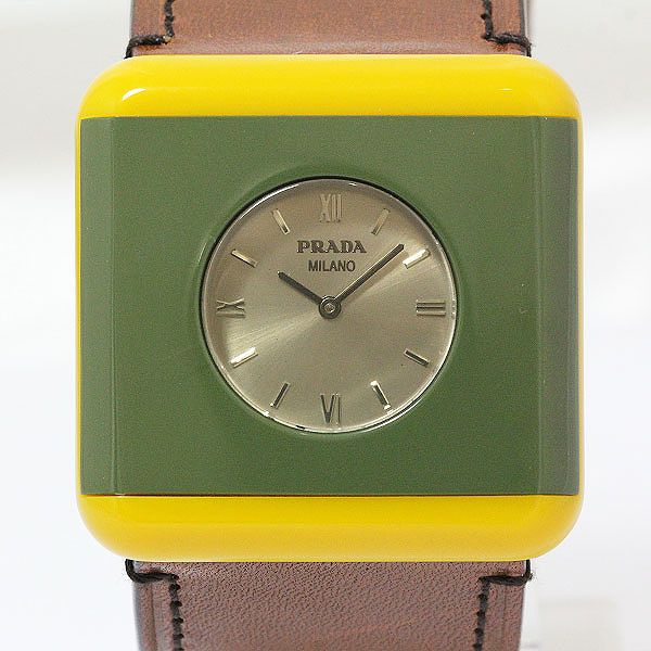 大幅値下げ Prada プラダ 1ar567 ゴールド文字盤 レザー 樹脂 Ss クオーツ メンズ 中古 腕時計 ー ブラモ 欲しいブランド品がすぐ見つかる ネット通販サイト