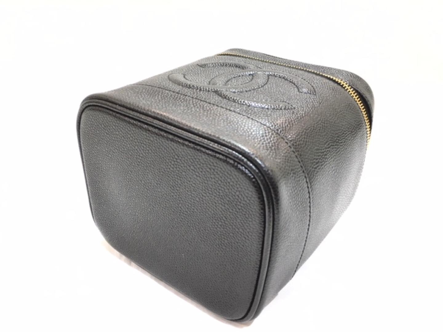 chanel香奈儿垂直洗漱包手提包黑鱼子酱皮[二手] [等级a]女士