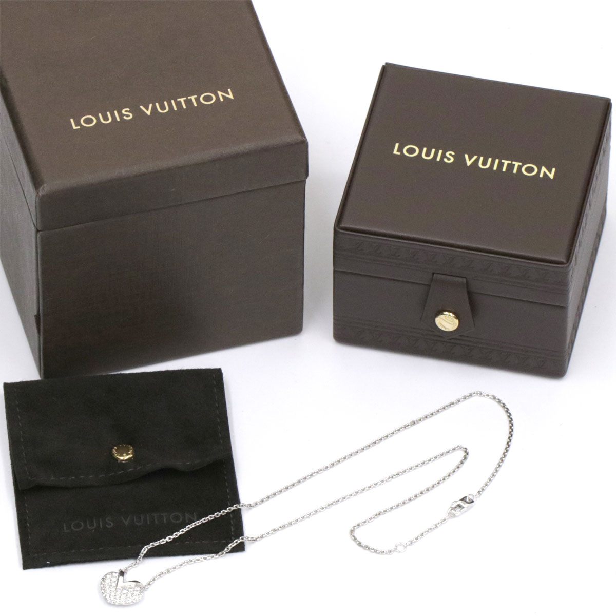 louis vuitton v necklace price