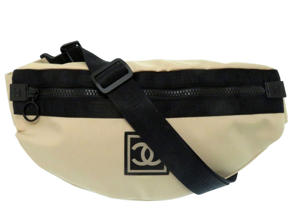 chanel fanny pack mens