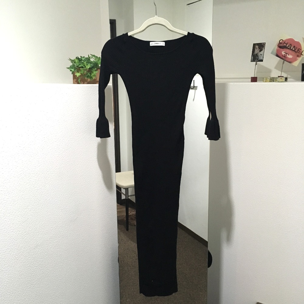 Zara ザラ ニット タイト 長袖 フレア ロング丈 ワンピース ブラック レディース 中古 ー ブラモ 欲しいブランド品がすぐ見つかる ネット通販サイト