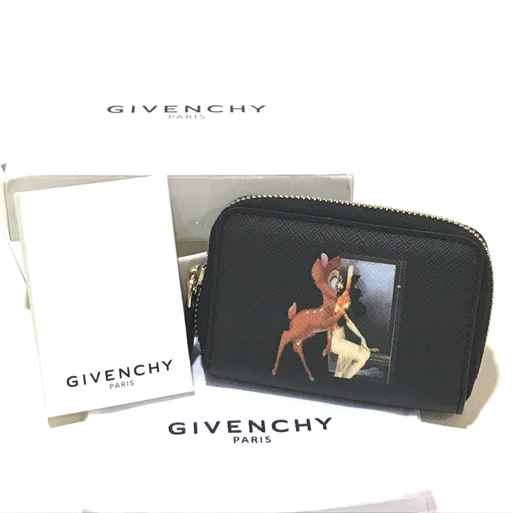 GIVENCHYコインケース 予約販売