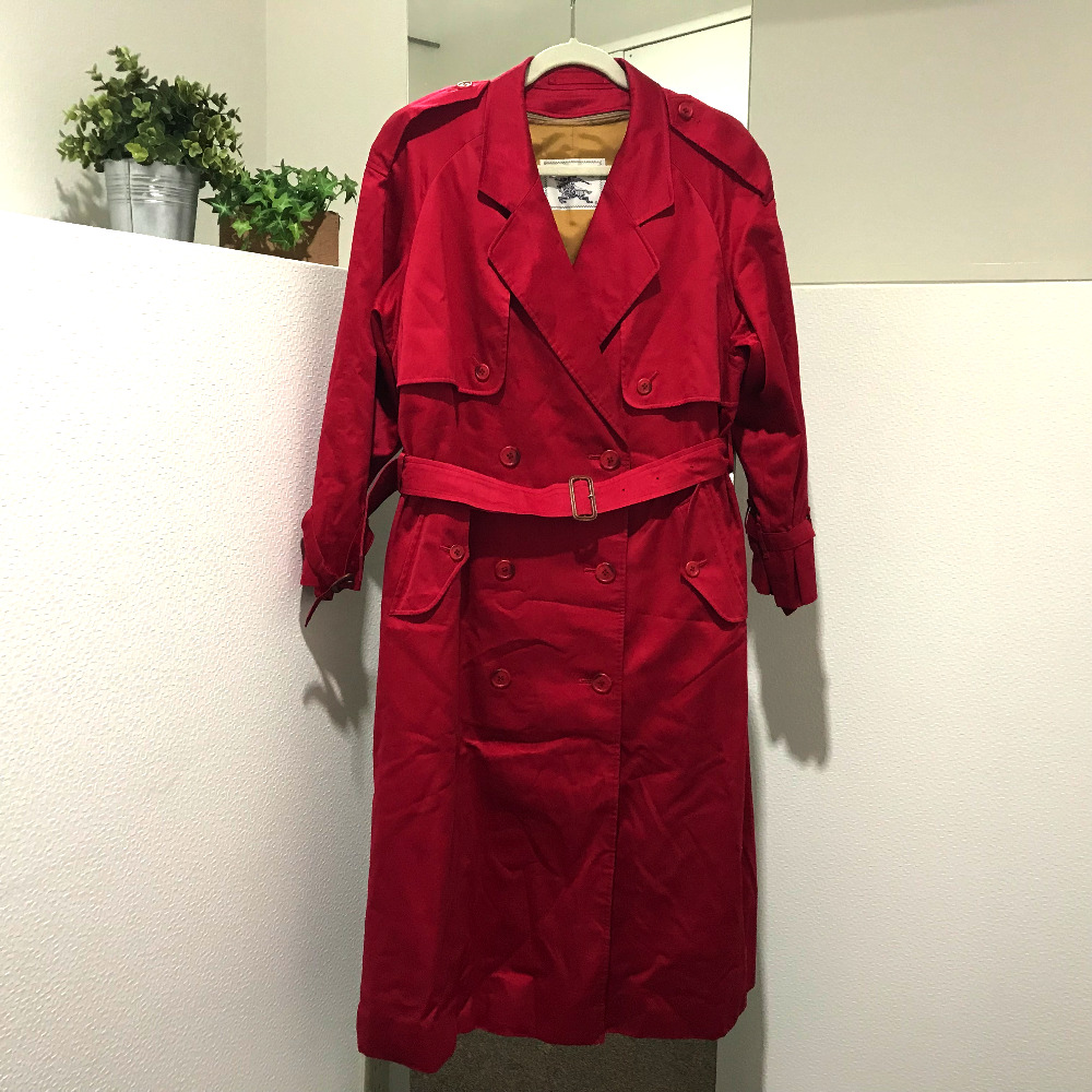 Burberry バーバリー アパレル バーバリーズ ベルト付き トレンチコート 赤 メンズ ー ブラモ 欲しいブランド品がすぐ見つかる ネット通販サイト