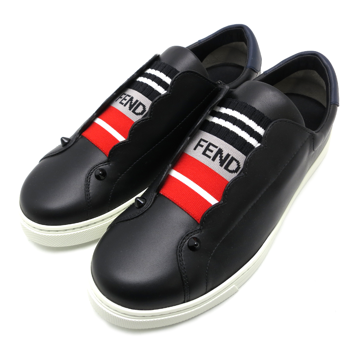 Fendi フェンディ 8e6592 スリッポン フラット ぺたんこ スタッズ レザー レディース スニーカー Dh 中古 Sランク ー ブラモ 欲しいブランド品がすぐ見つかる ネット通販サイト