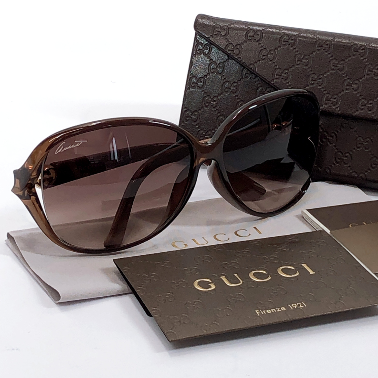 Gucci グッチ サングラス Gg3792 F S 合成樹脂 ブラウン 中古 レディース ー ブラモ 欲しいブランド品がすぐ見つかる ネット通販サイト