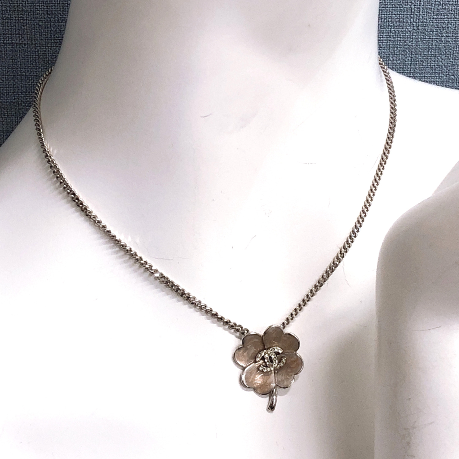 CHANEL CHANEL Coco Mark Rhinestone Four Leaf Clover
