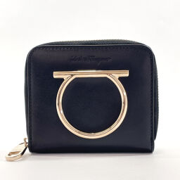 Salvatore Ferragamo Bi-Fold Wallet 22-D290 Gancio Leather Black [Used] Ladies