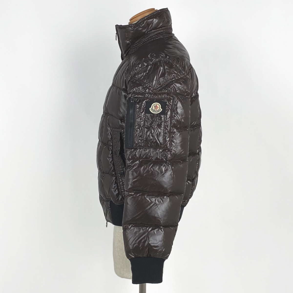 モンクレール Moncler ロゴワッペン ダウンジャケット 防寒 50 650 アウター ダウンジャケット ダークブラウン メンズ 中古 Product Details Japanese Proxy Shopping Service From Japan