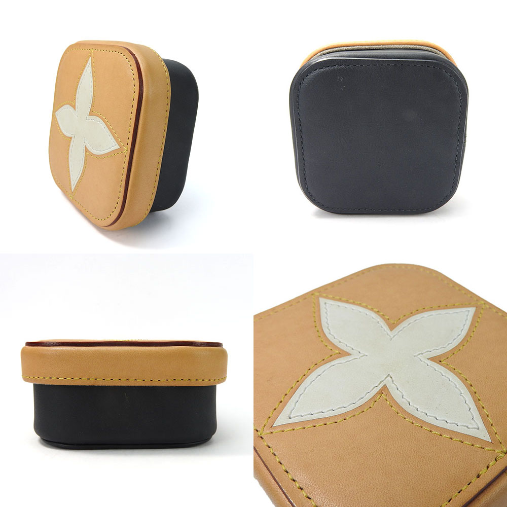 Louis Vuitton ベージュ レザーポーチ 【公式通販】