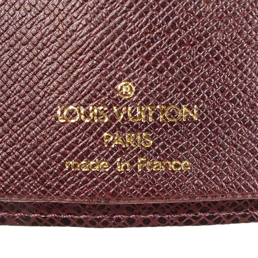 Louis Vuitton Taiga Leather Passport Covermymeds