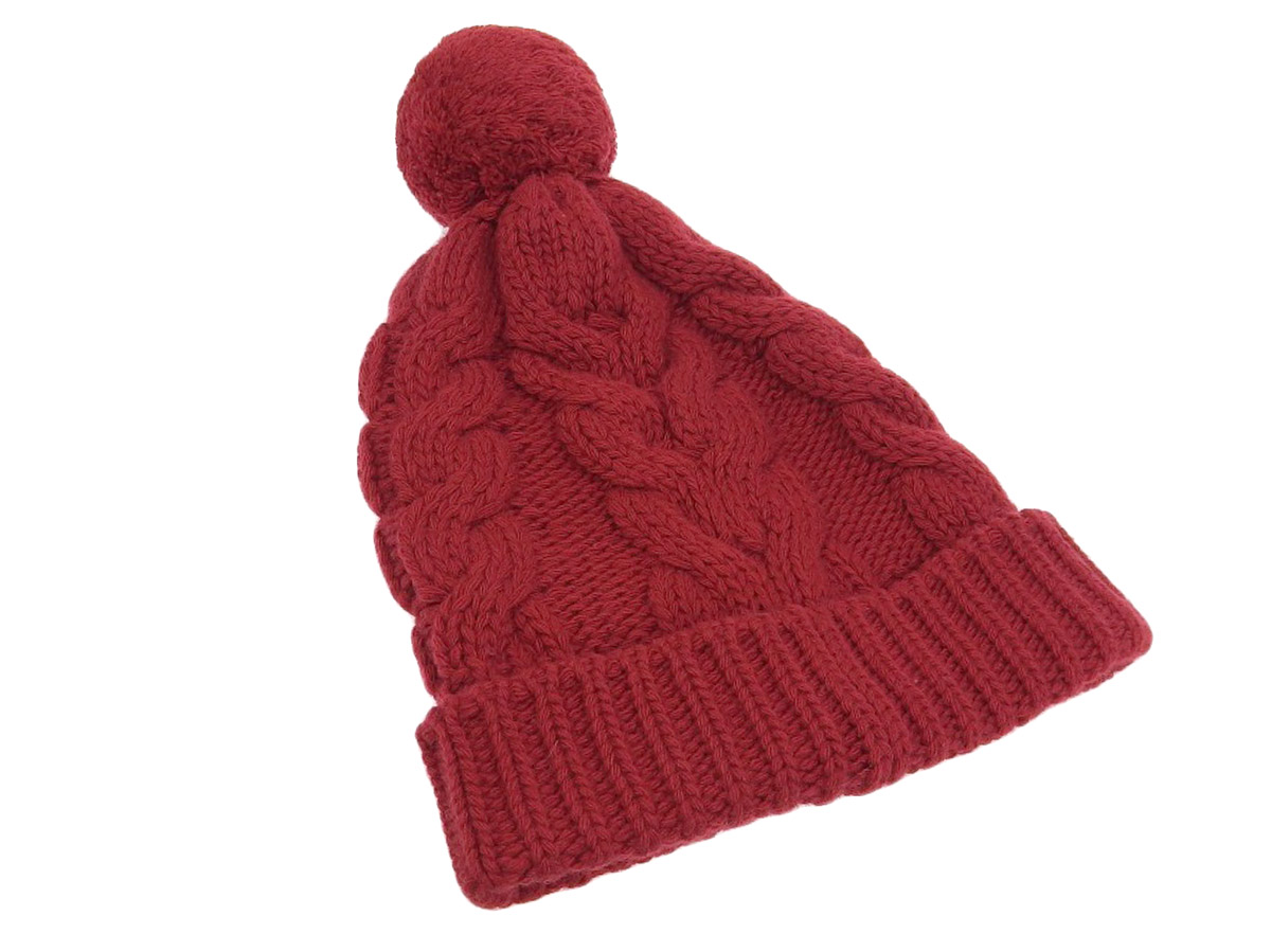 prada hat red