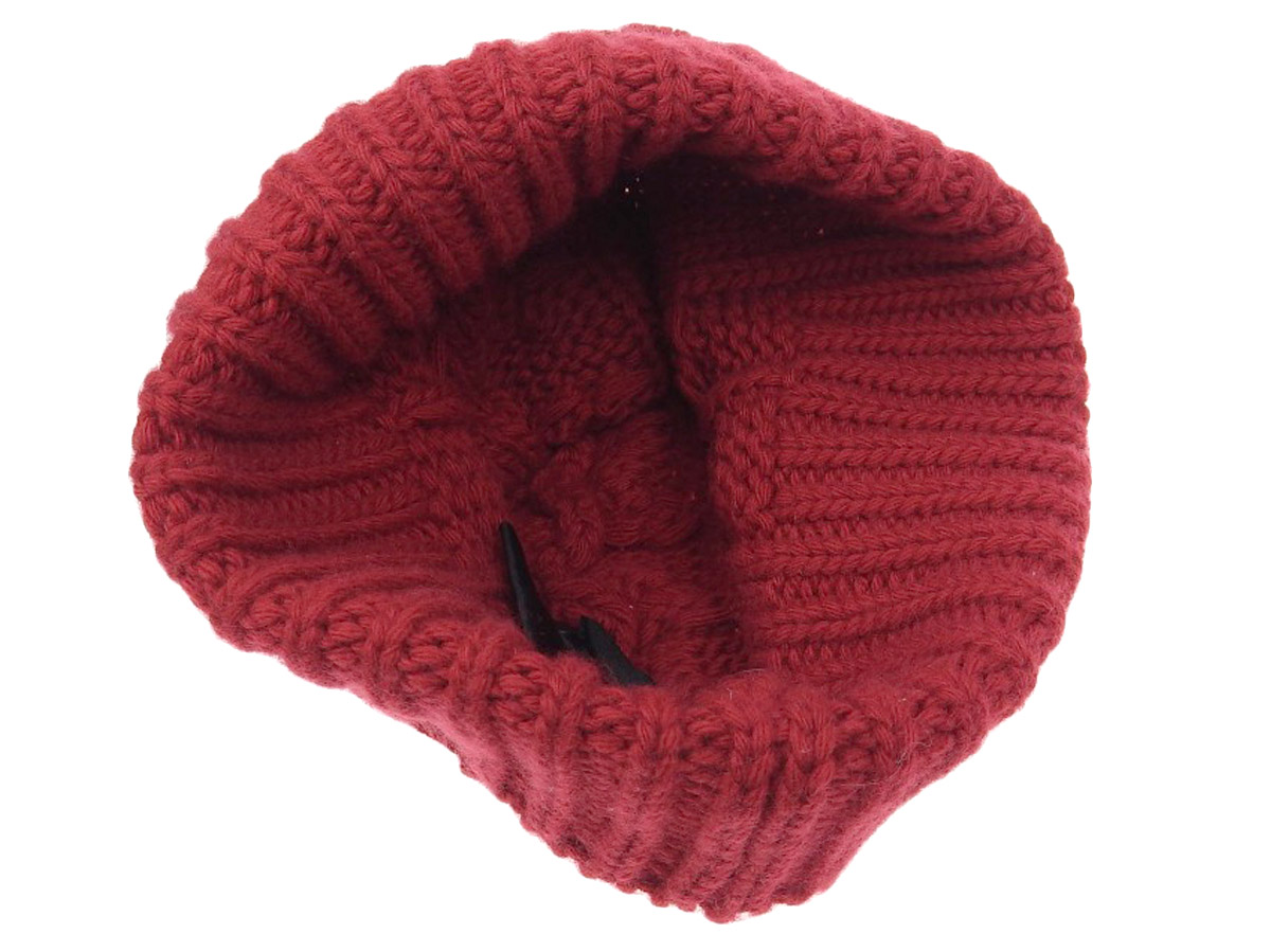 prada hat red