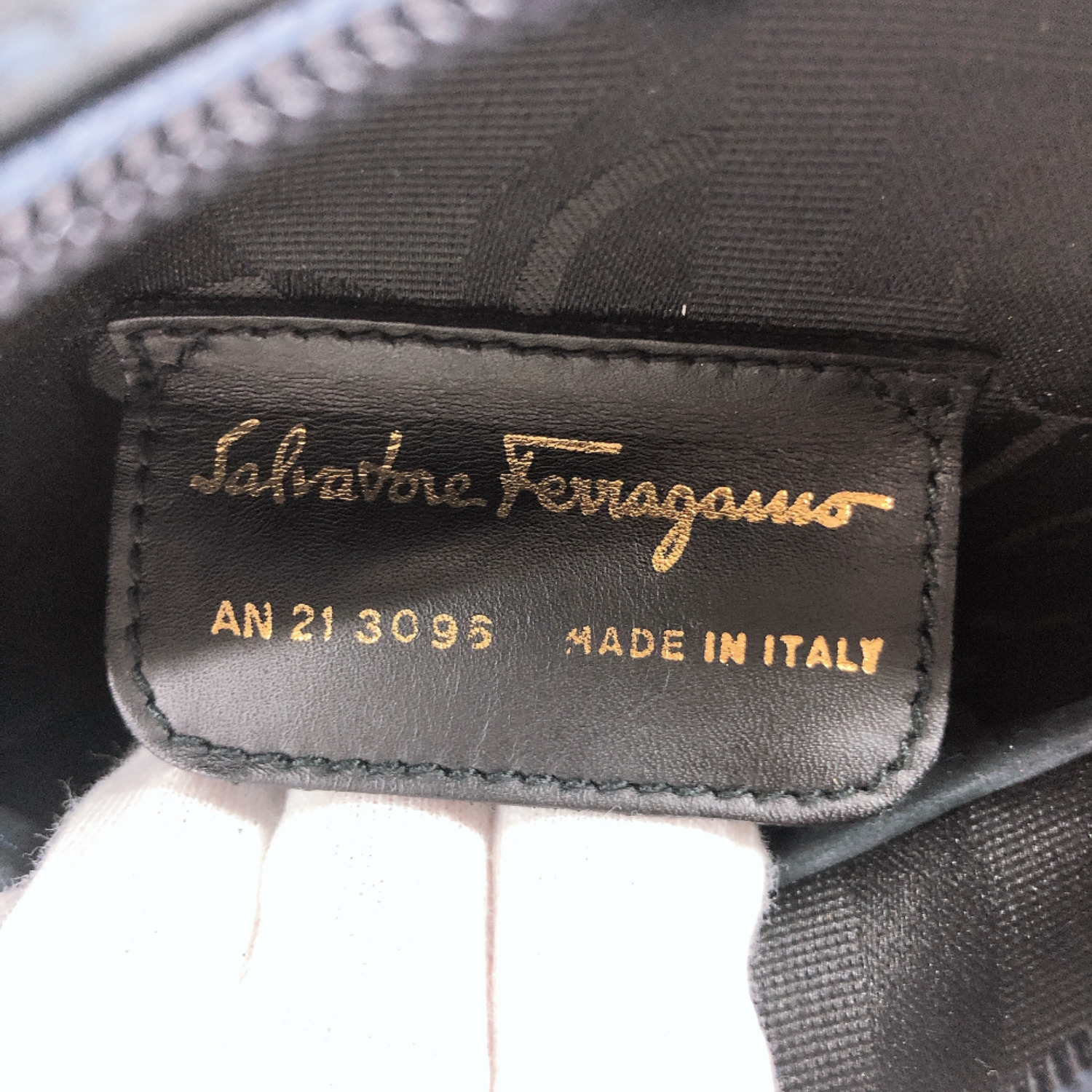 Salvatore Ferragamo Handbag Serial Number Generator Paul Smith