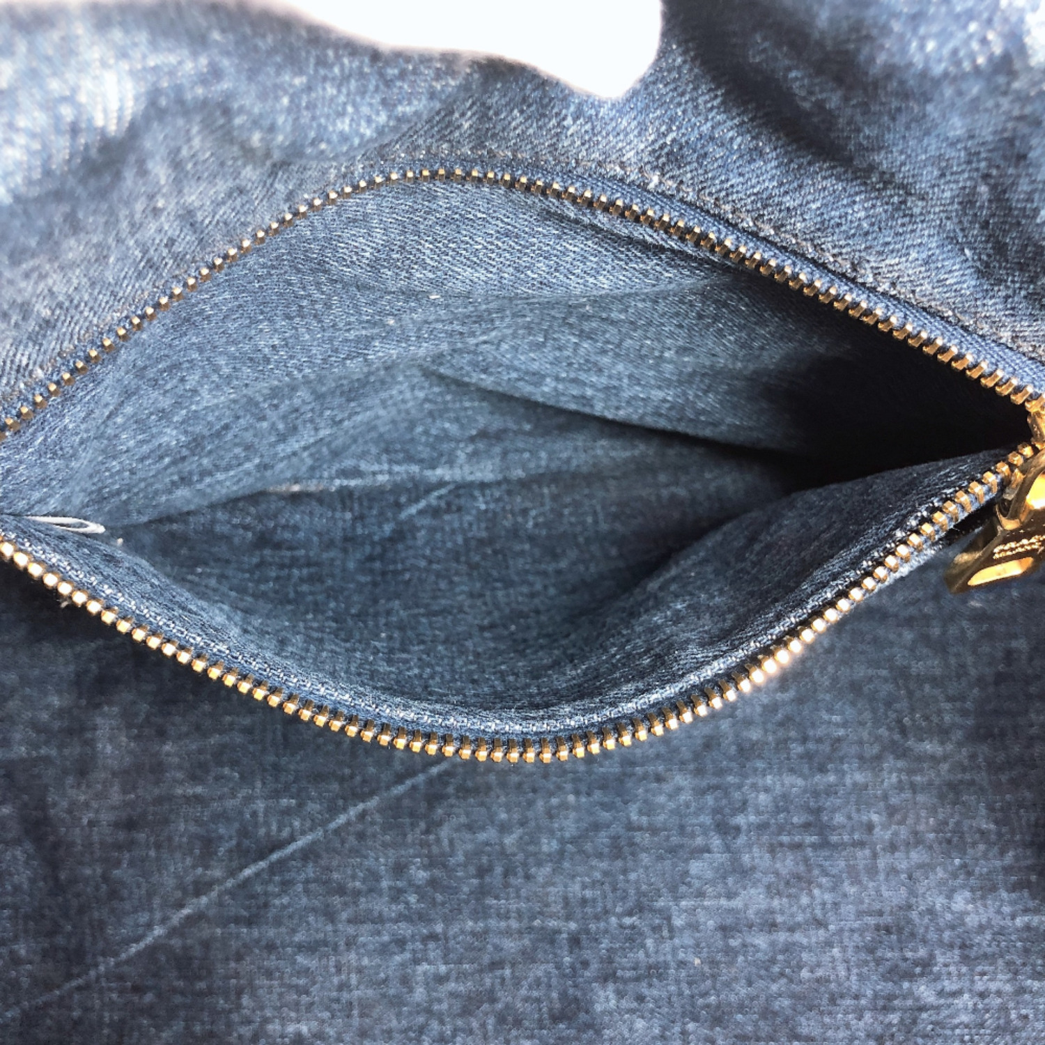 prada b1877b