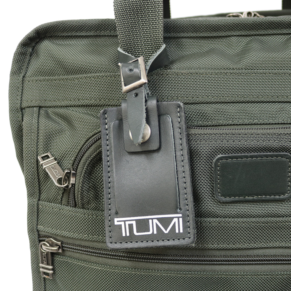 tumi hand carry bag