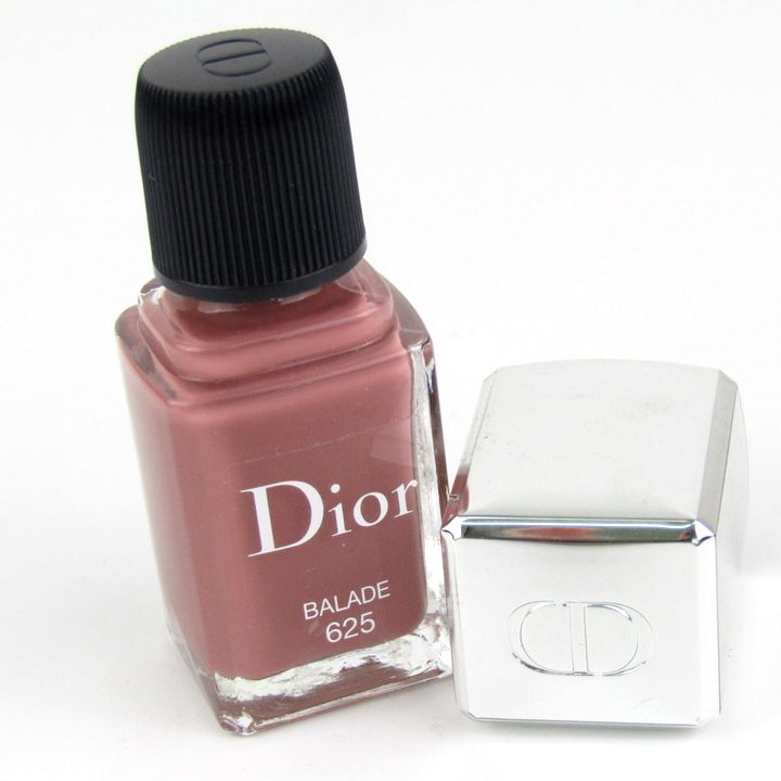 ディオール ネイルエナメル ディオールヴェルニ 625 残半量以上 コスメ