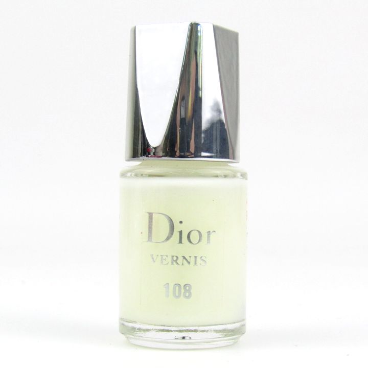 ディオール ヴェルニ 108 ココナッツリボン 未使用 若干キズ有 ネイルカラー コスメ レディース 7.5mlサイズ Dior 【中古】｜Dior｜店舗買取｜メイクアップ＞その他メイクアップ｜USEDのアパレル通販サイト  - SMASELL（スマセル）