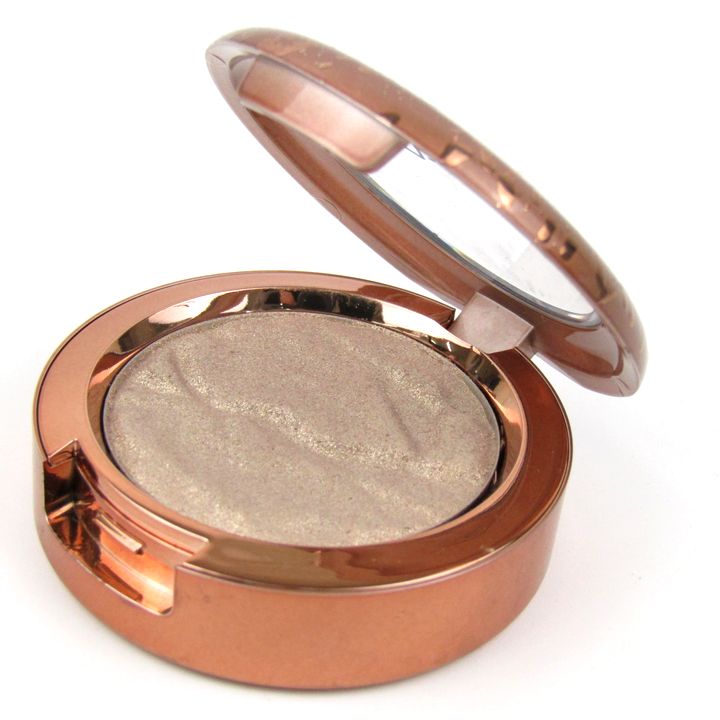 マック アイシャドウ フォイルドシャドウ ホワイトオート 未使用