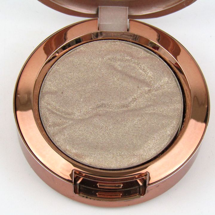 マック アイシャドウ フォイルドシャドウ ホワイトオート 未使用