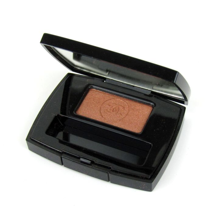 CHANEL　未使用品　コスメ　アイシャドウ　ブランド CHANEL - シャネルアイシャドウパレット✨レ ベージュ
