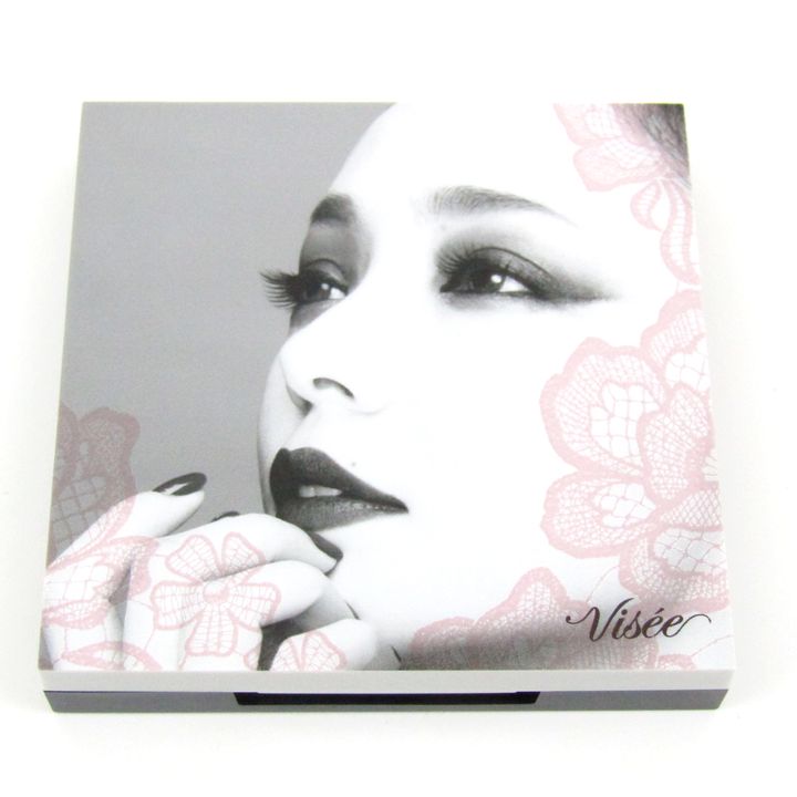 ☆安室奈美恵 2set販売 J13579】安室奈美恵 - メルカリ