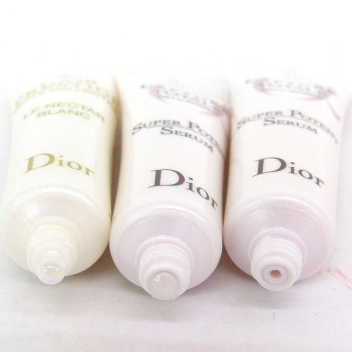 ディオール サンプル カプチュールトータル他 美容液 3点セット まとめて コスメ スキンケア レディース Dior 【中古】｜Dior｜店舗買取｜メイクアップ＞その他メイクアップ｜USEDのアパレル通販サイト  - SMASELL（スマセル）