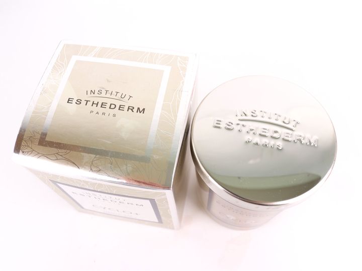 institut トップ esthederm キャンドル