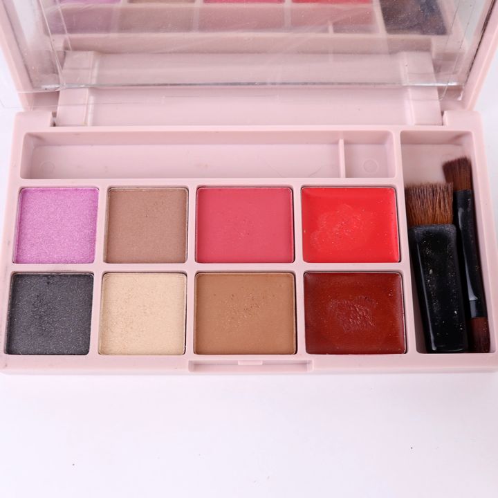 スナイデル他 アイシャドウ sweet他 ノベルティ 未使用有 5点セット  