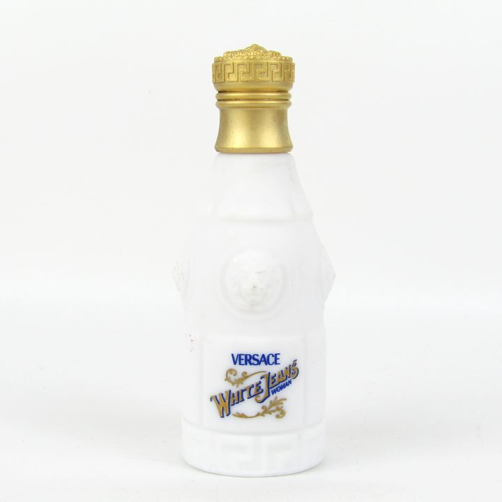 廃盤品　ヴェルサーチ　ホワイトジーンズ　オードトワレ　香水　75ml ヴェルサーチェ / ホワイトジーンズの商品情報｜美容・化粧品