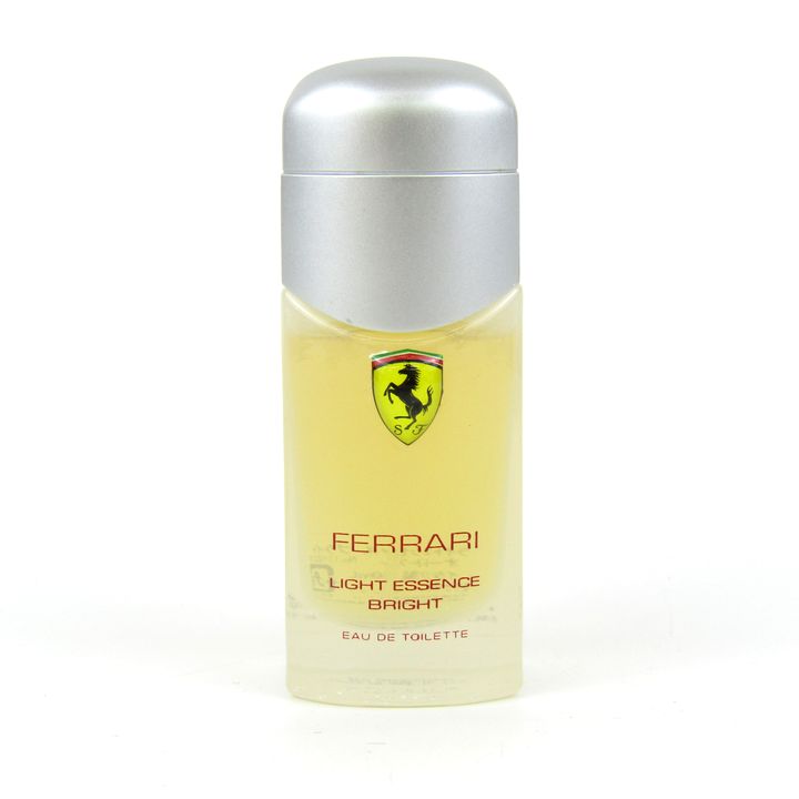 フェラーリ ライトエッセンス オードトワレ 30ml フェラーリ
