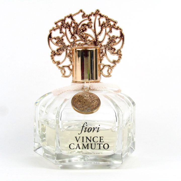 ヴィンスカムート 香水 Fiori オードパルファム EDP 残半量程度 フレグランス レディース 100mlサイズ vince camuto  【中古】｜vince camuto｜店舗買取｜フレグランス＞香水｜USEDのアパレル通販サイト - SMASELL（スマセル）