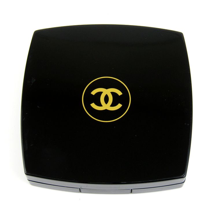 シャネル エクラ ドゥ デゼール フェイスパウダー 残半量以上 ブラシ