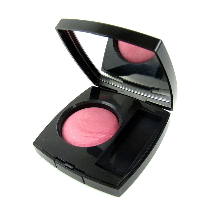 シャネル アイシャドウ レ キャトル オンブル 74 ニンフェア 若干使用