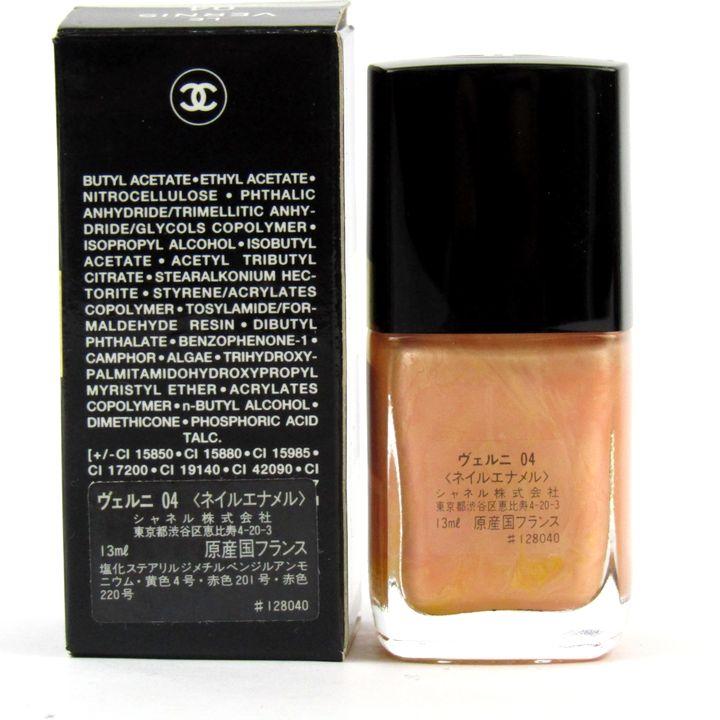 シャネル ネイルエナメル ヴェルニ 04 BOIS DE ROSE 若干使用