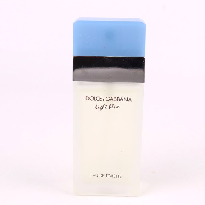 ドルチェアンドガッバーナ 香水 ライトブルー EDT オードトワレ 若干使用 フレグランス レディース 25mlサイズ DOLCE&GABBANA  【中古】｜DOLCE&GABBANA｜店舗買取｜フレグランス＞香水｜USEDのアパレル通販サイト - SMASELL（スマセル）