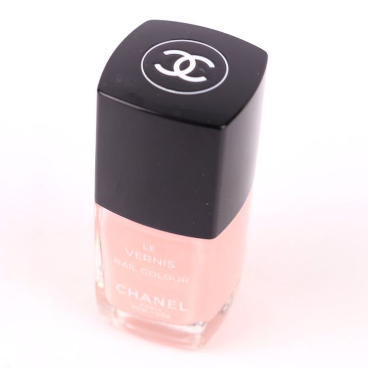 CHANELシャネル　ネイル　アイシャドウセット　中古 シャネル ネイルカラー ヴェルニ 64 ローズベビー ROSE BABY 残半量