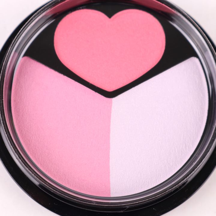 コスマジック スウィートデコ チーク 101 クリーミーくっきー 未使用  