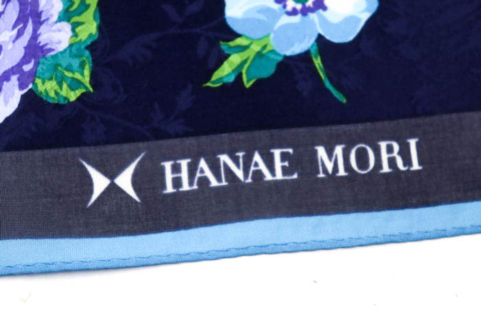 HANAE MORIカシミア100 フォックスファー付きカーデアンサンブル HANAE MORIカシミア100 フォックスファー付きカーデアンサンブル