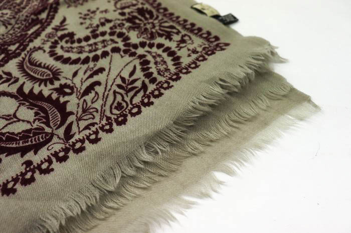 美品✨ETRO ストール/マフラー　ペイズリー柄　イタリア製　ユニセックス ETRO ストール/マフラー ペイズリー柄 美品 イタリア製 ユニセックス