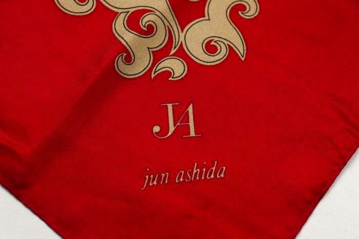 ジュンアシダ スカーフ 総柄 シルク ブランド 小物 レディース レッド jun ashida 【中古】｜jun ashida｜店舗買取｜ファッション雑貨＞マフラー｜USEDのアパレル通販サイト  - SMASELL（スマセル）