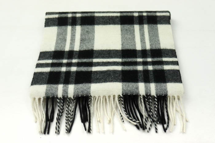 新品 ディセットディセット1717 深喜毛織 カシミヤマフラー 白灰 【K9215】 Dixsept Dixsept 1717 ストール カシミヤ フリンジ付き 新品 Dixsept Dixsept 1717 深喜毛織カシミヤ100%チェック柄マフラー白