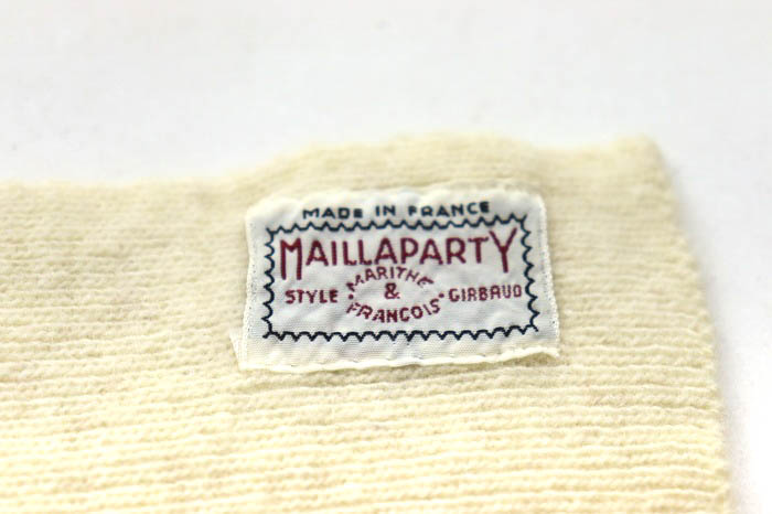 マリテフランソワジルボー マフラー MAILLAPARTY フランス製 ブランド レディース ホワイト MARITHE + FRANCOIS  GIRBAUD 【中古】｜MARITHE + FRANCOIS GIRBAUD｜店舗買取｜ファッション雑貨＞マフラー｜USEDのアパレル通販サイト -  SMASELL（スマセル）