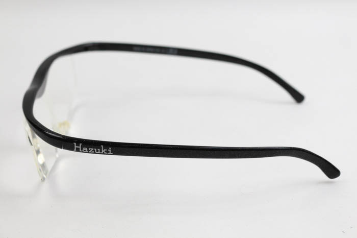 ハズキルーペ 1．6倍 正規購入品 美品 ブラックラメ ユーズド 未使用 Hazuki ハズキルーペ 1.6倍 ブラック拡大鏡 ケース付き