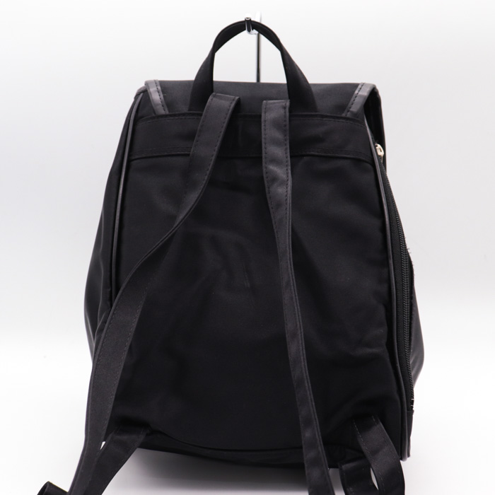モスキーノ リュックサック デイパック ロゴ シンプル ブランド 鞄 黒