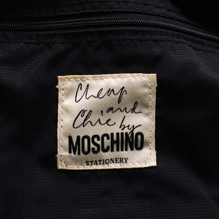 多少の使用感はあるが良品MOSCHINO モスキーノ リュック カバン bag バッグ 鞄 アニマル柄
