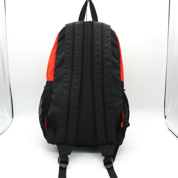 新品 NIKE(ナイキ) リュック バックパック 21L 黒色 4200円